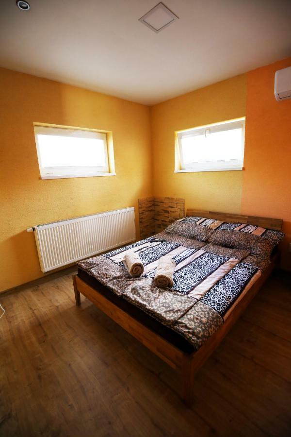 Apartmány Dimitra Štúrovo Exteriér fotografie