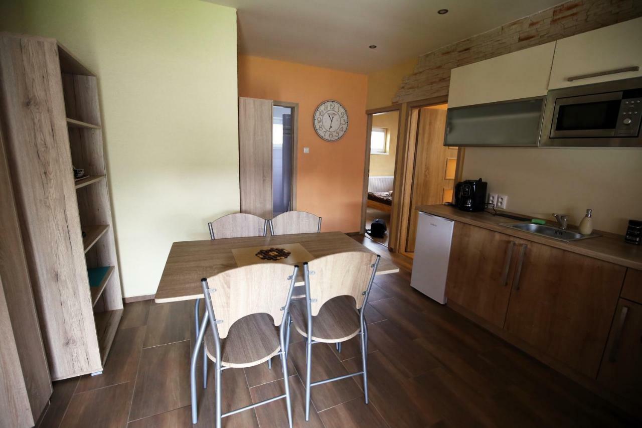 Apartmány Dimitra Štúrovo Exteriér fotografie