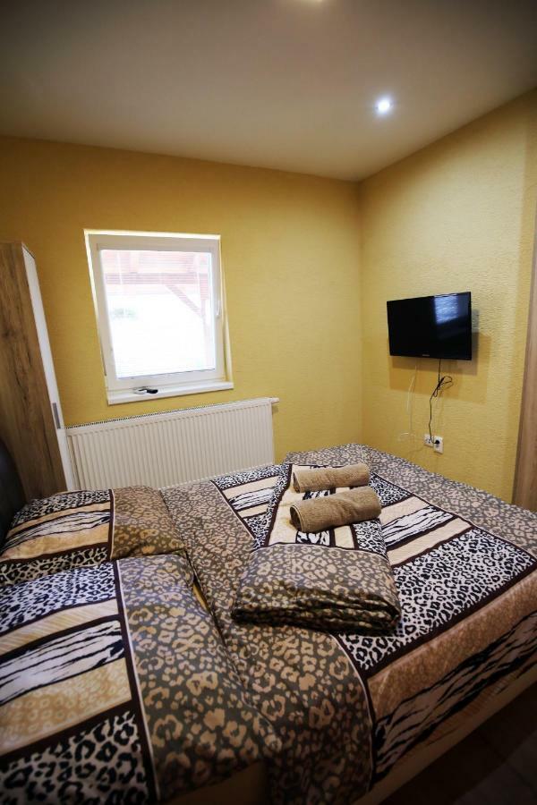 Apartmány Dimitra Štúrovo Exteriér fotografie