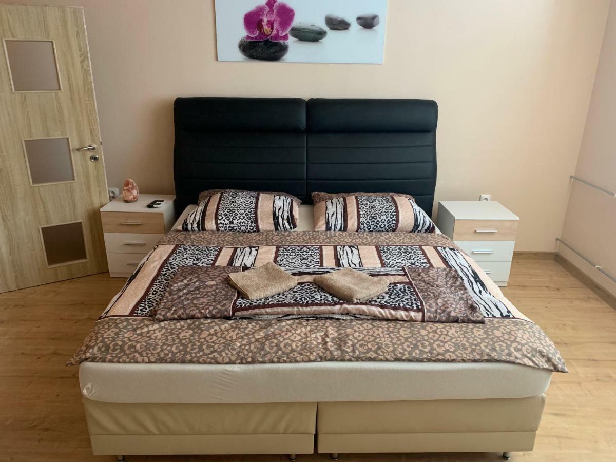 Apartmány Dimitra Štúrovo Exteriér fotografie