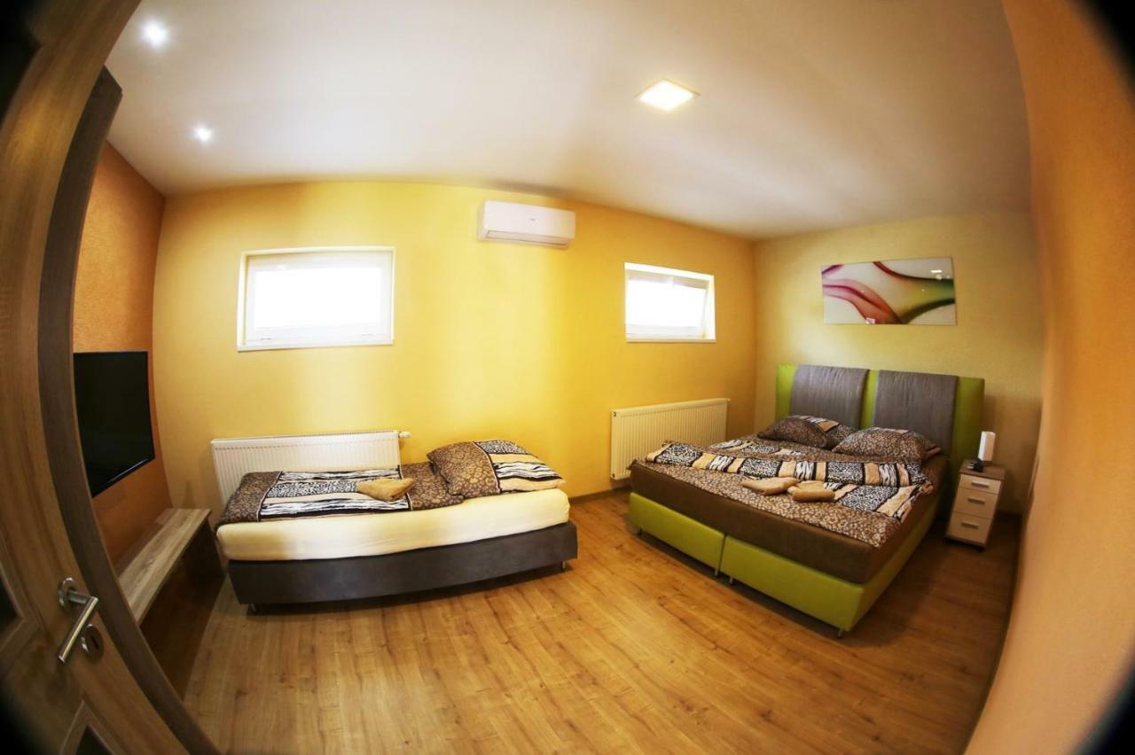 Apartmány Dimitra Štúrovo Exteriér fotografie